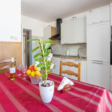 Apartment Mira "Pet Friendly" Crikvenica Dış mekan fotoğraf