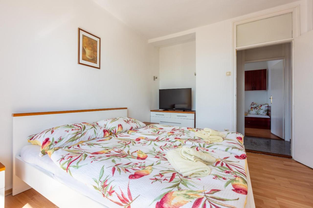 Apartment Mira "Pet Friendly" Crikvenica Dış mekan fotoğraf