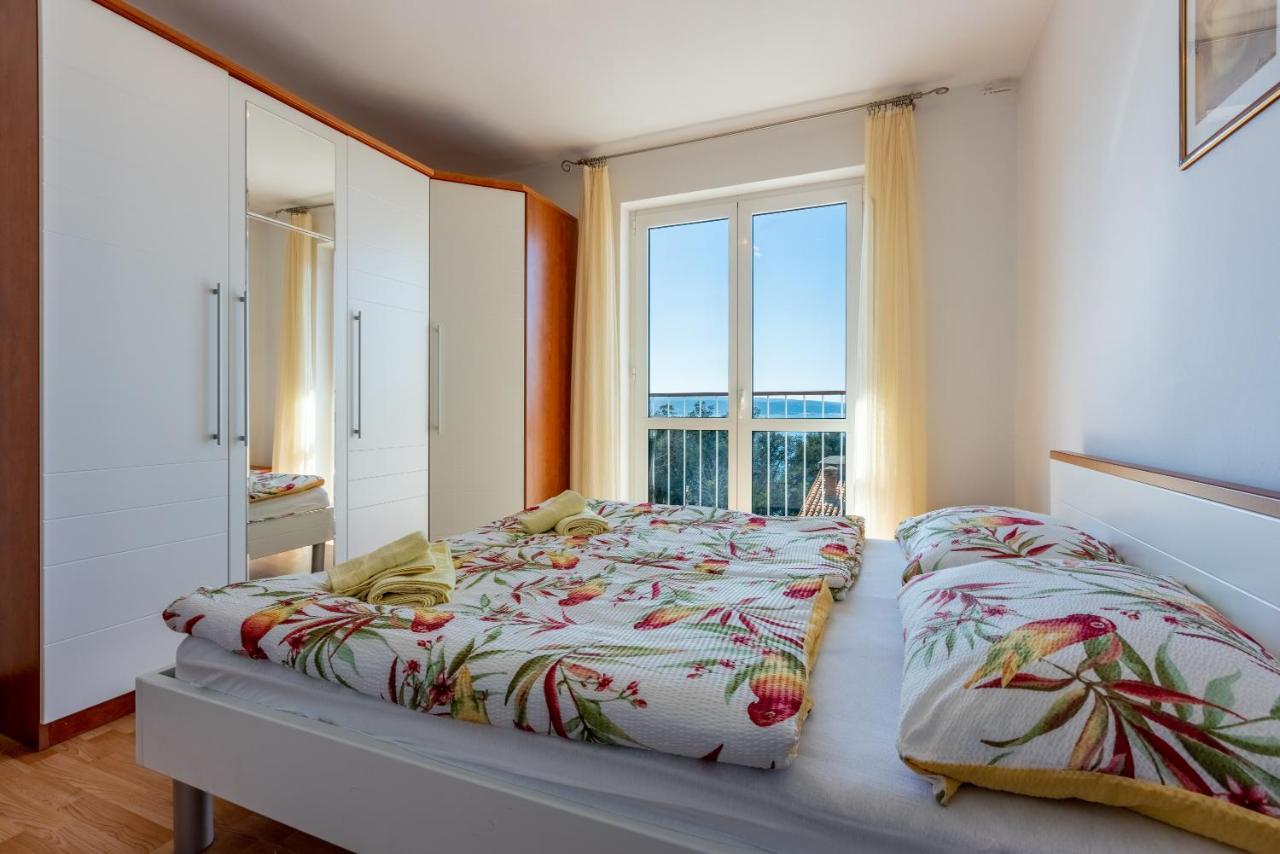 Apartment Mira "Pet Friendly" Crikvenica Dış mekan fotoğraf
